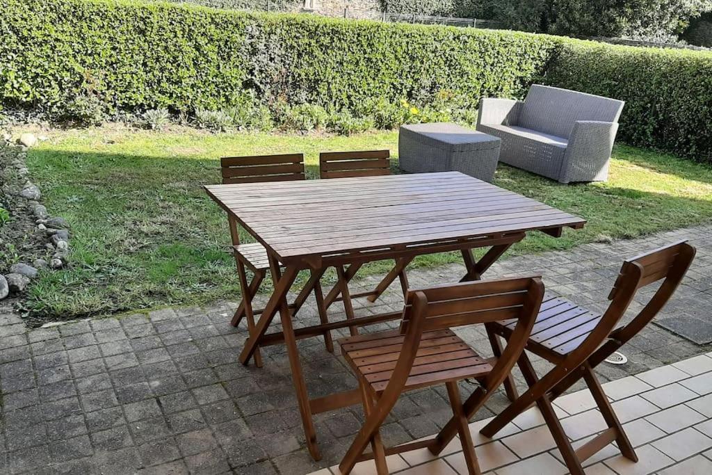 Hyper Centre De Sarzeau, Grand Appartement Au Calme Avec Jardinet Exteriör bild